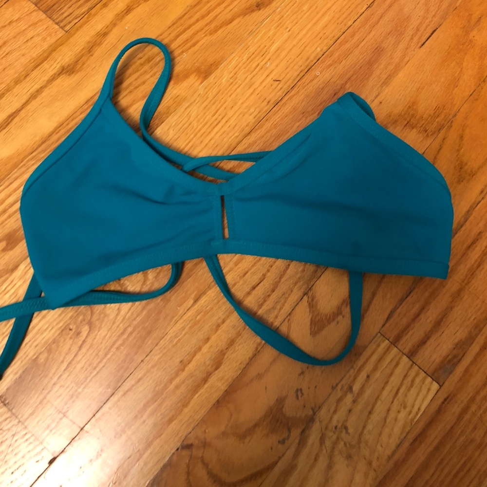 Jolyn vent top